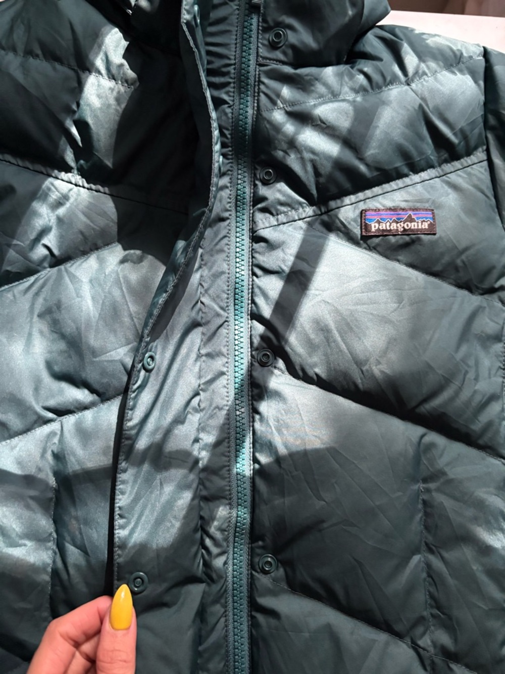 Patagonia Women's Piki Green  Hooded Down Jacket Size S Womens